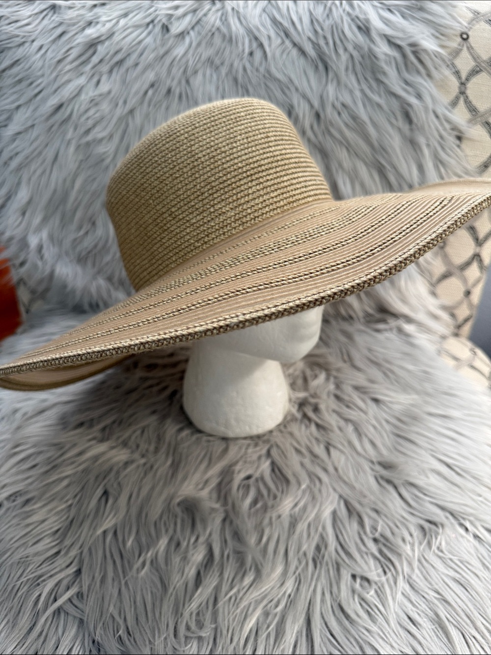 Nine West Cream Wide Floppy Brim Straw Sun Hat - Picture 8 of 15